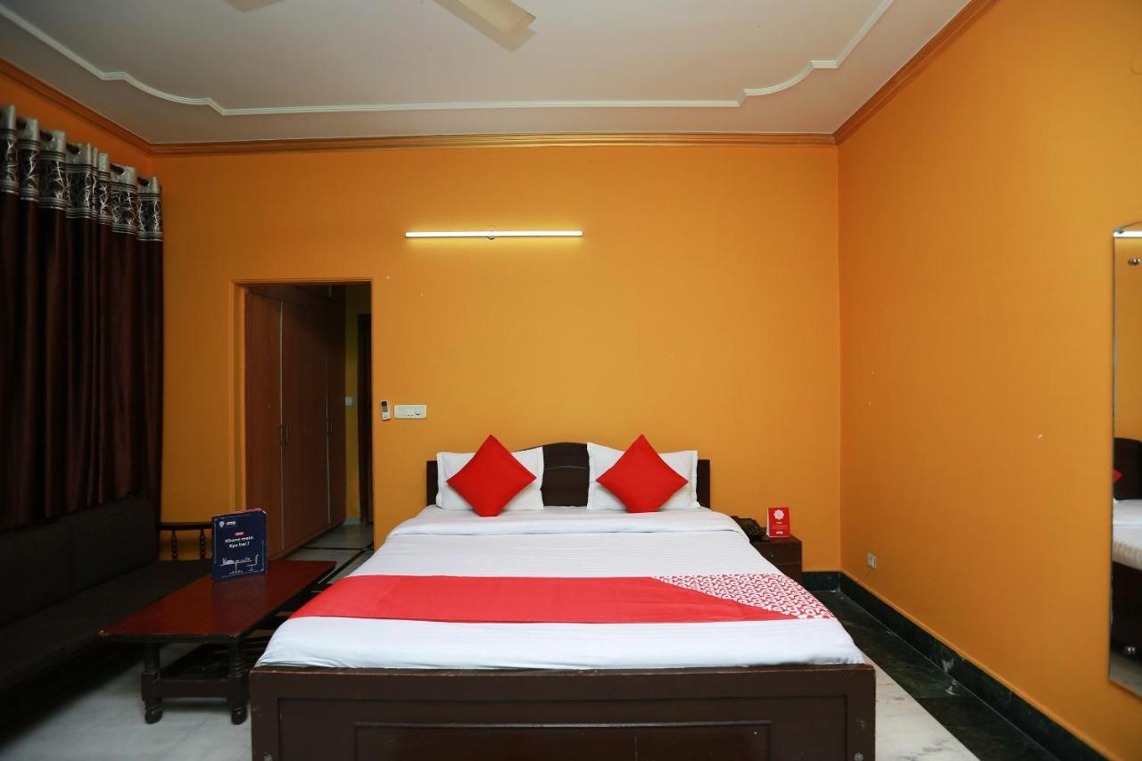 Oyo 11752 Hotel Sun Palace Residency Indirapuram Dış mekan fotoğraf