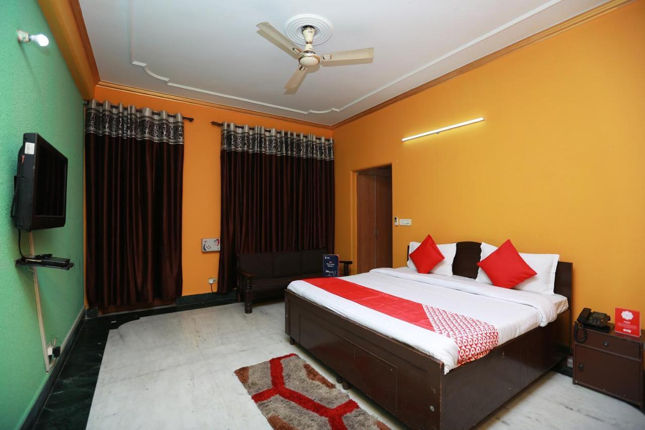 Oyo 11752 Hotel Sun Palace Residency Indirapuram Dış mekan fotoğraf