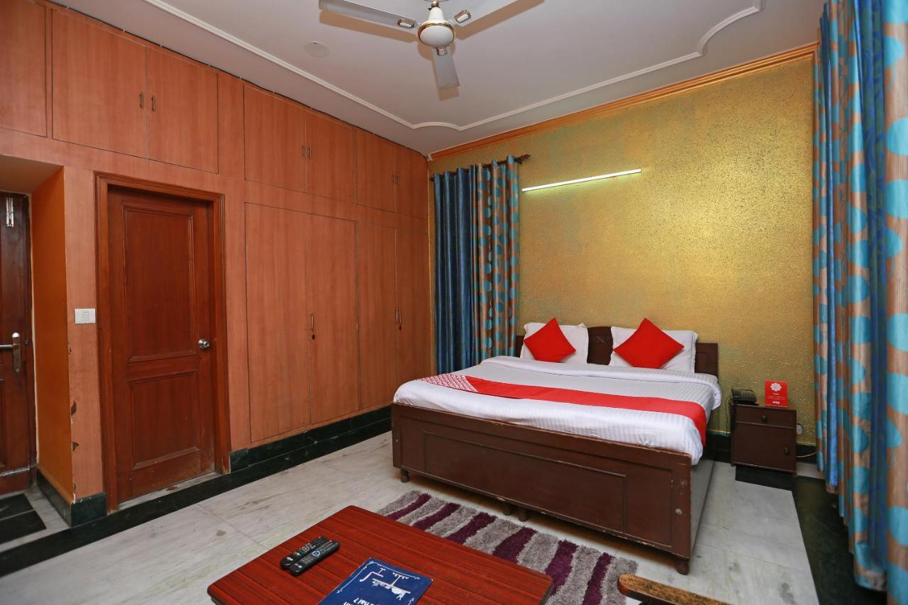 Oyo 11752 Hotel Sun Palace Residency Indirapuram Dış mekan fotoğraf
